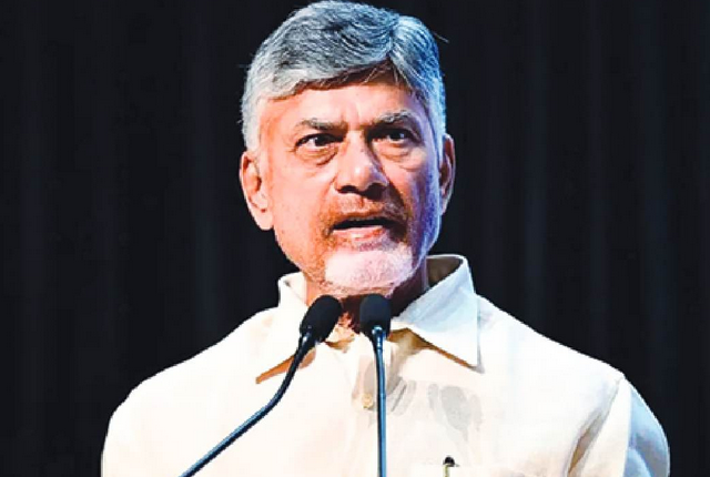 ఏపీ సీఎం ఎంట్రీ.. తమిళనాట మారుతున్న సమీకరణాలు